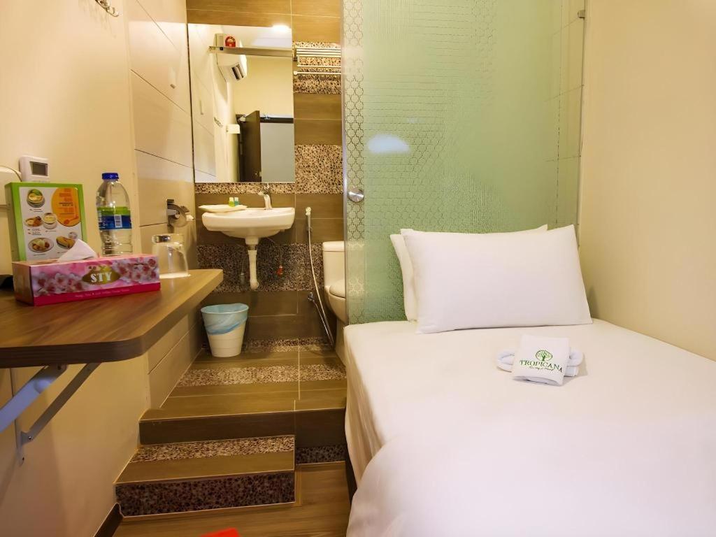 Tropicana Boutique Hotel Muar Eksteriør bilde